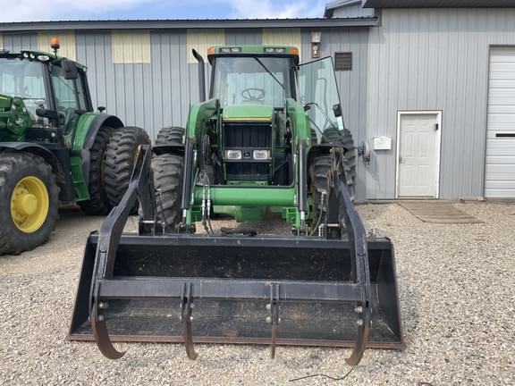 Image of John Deere 7800 equipment image 3