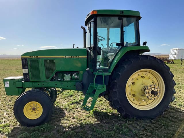 Image of John Deere 7800 equipment image 3