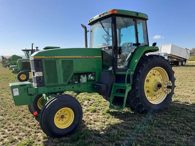 Image of John Deere 7800 equipment image 1
