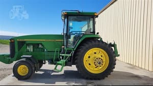 1995 John Deere 8100 Image