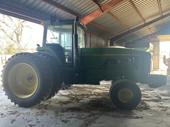 Image of John Deere 8100 equipment image 4