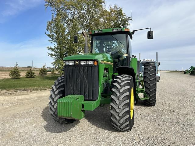 Image of John Deere 8100 equipment image 2