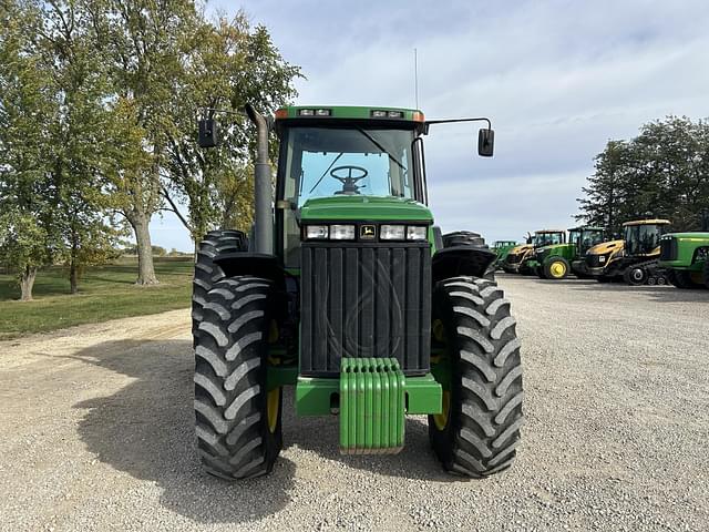 Image of John Deere 8100 equipment image 3