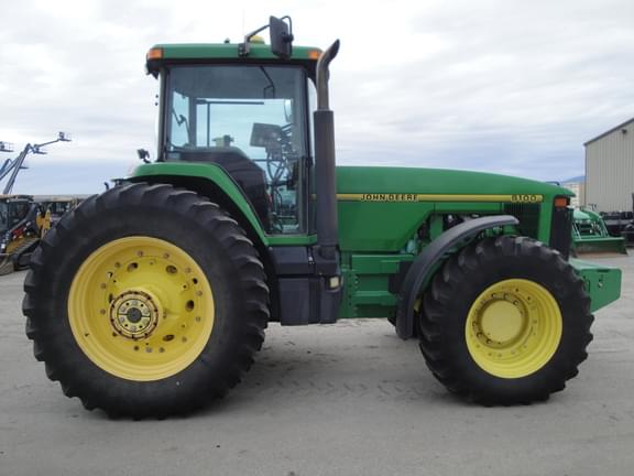 Image of John Deere 8100 equipment image 1