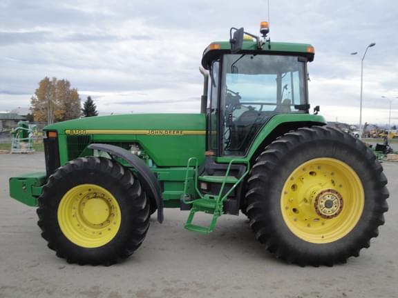 Image of John Deere 8100 equipment image 4
