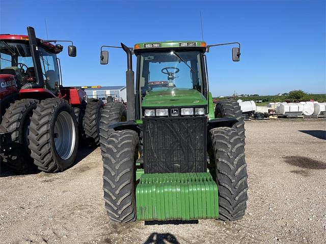 Image of John Deere 8200 equipment image 1