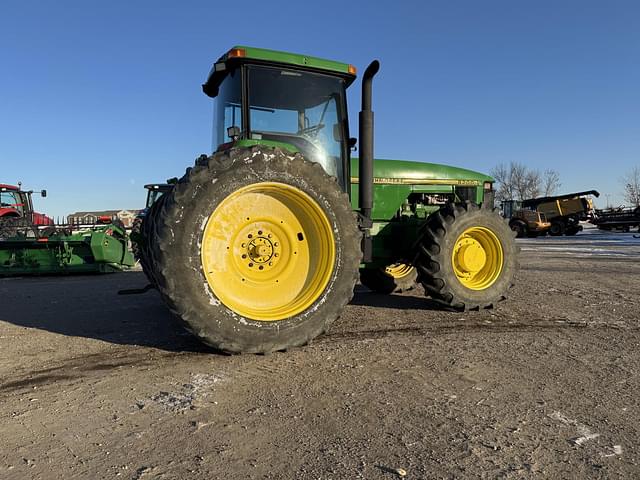 Image of John Deere 8200 equipment image 4