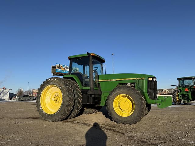 Image of John Deere 8200 equipment image 2