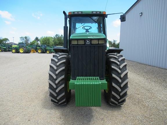 Image of John Deere 8200 equipment image 4