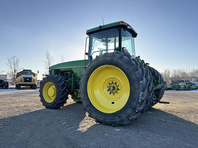 Image of John Deere 8200 equipment image 2