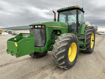 Main image John Deere 8200