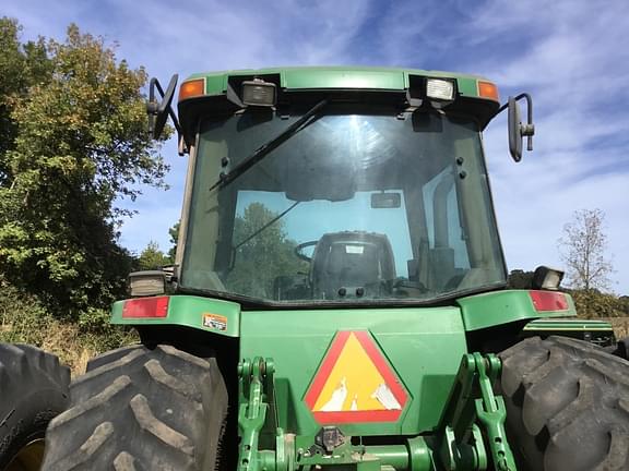 Image of John Deere 8300 equipment image 3