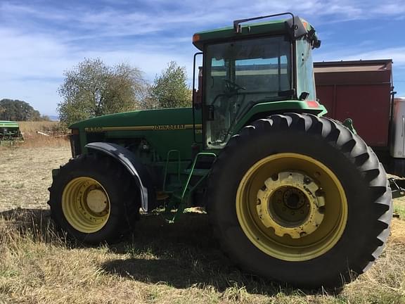 Image of John Deere 8300 equipment image 2