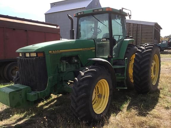 Image of John Deere 8300 equipment image 1