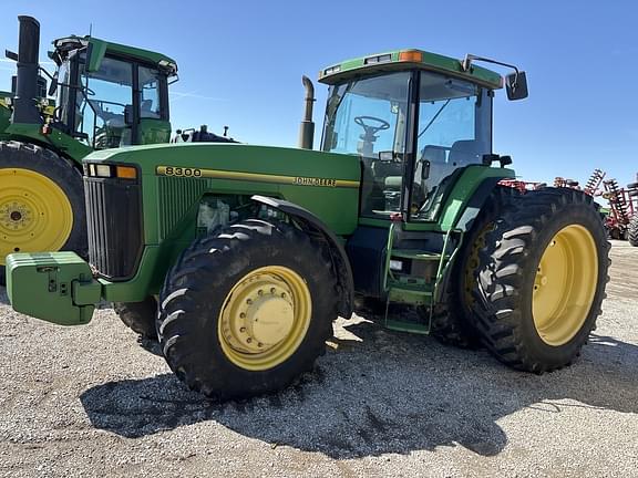 Image of John Deere 8300 equipment image 2