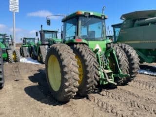 Image of John Deere 8300 equipment image 3
