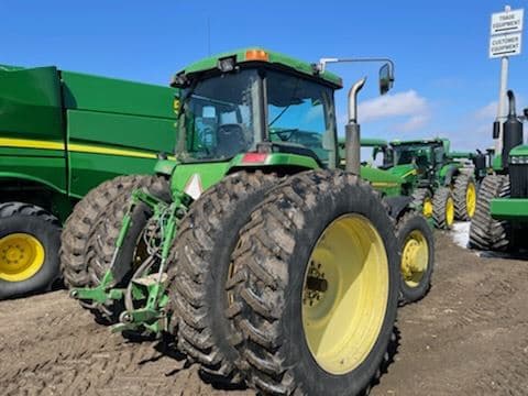 Image of John Deere 8300 equipment image 2