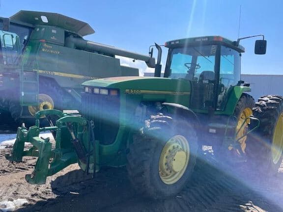 Image of John Deere 8300 equipment image 4