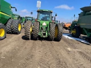 Image of John Deere 8300 equipment image 1