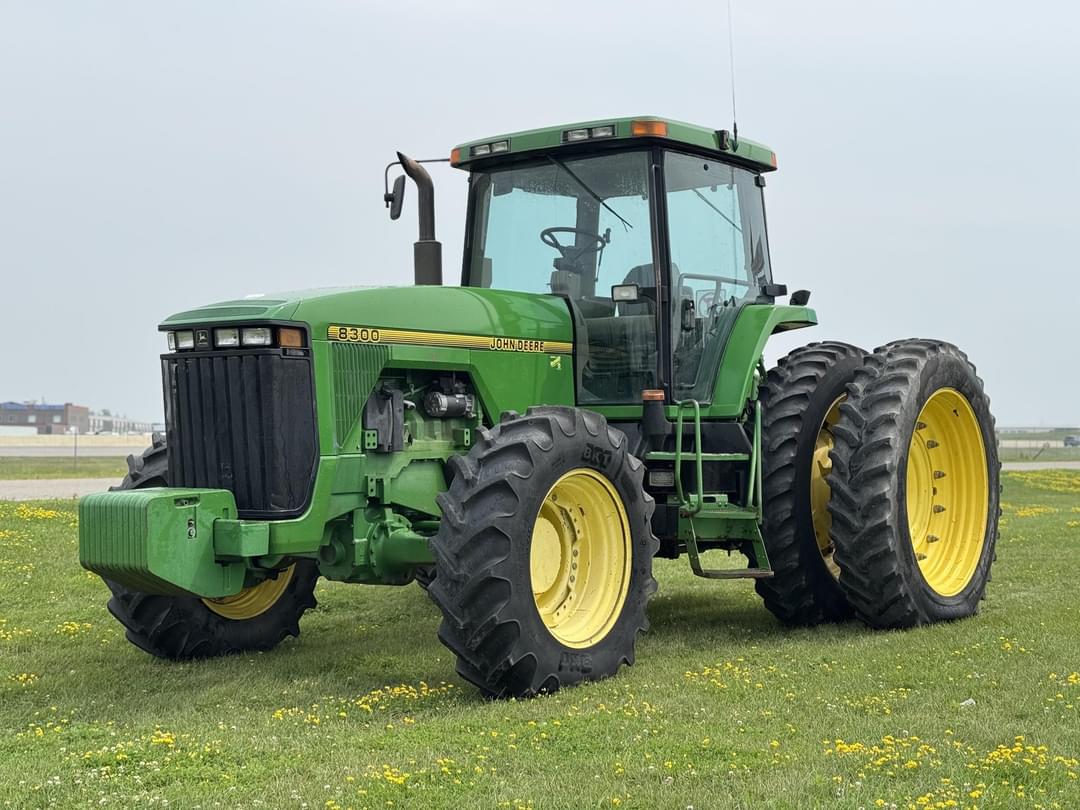 Image of John Deere 8300 Primary image