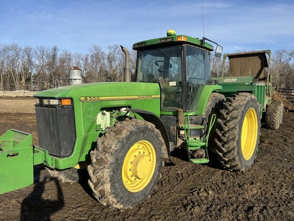 1995 John Deere 8300 Equipment Image0
