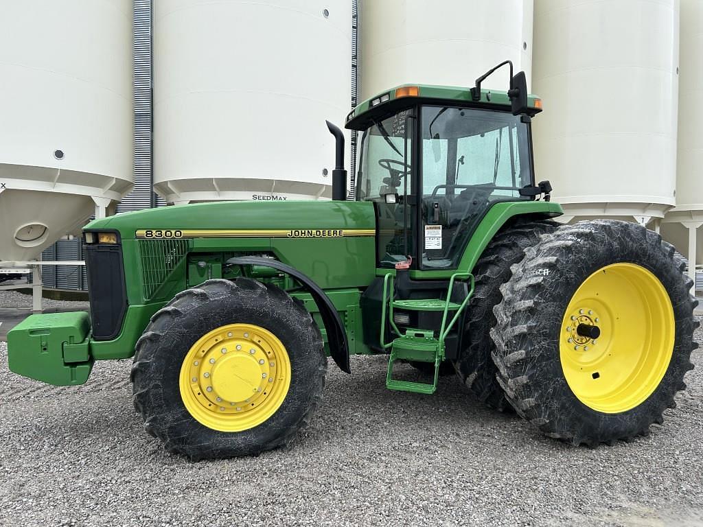 Image of John Deere 8300 Primary image