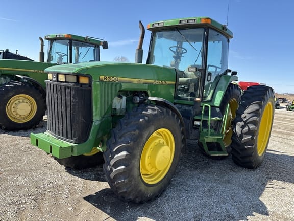 Main image John Deere 8300