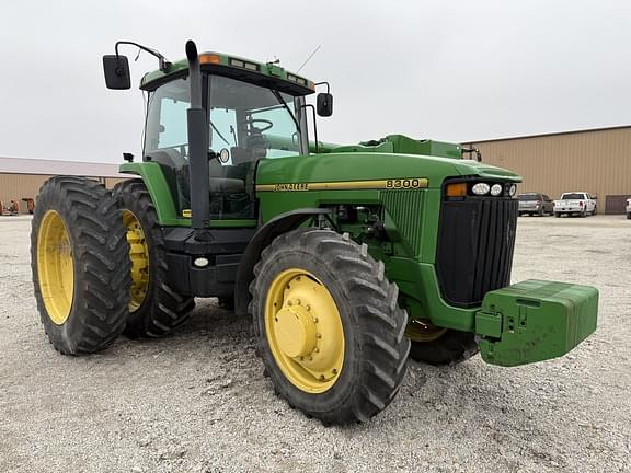 Image of John Deere 8300 equipment image 2