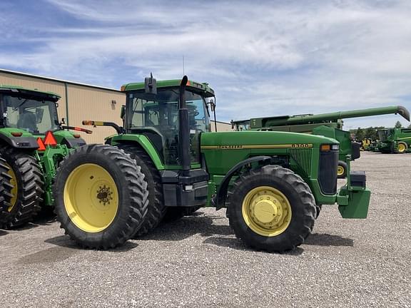 Image of John Deere 8300 equipment image 1