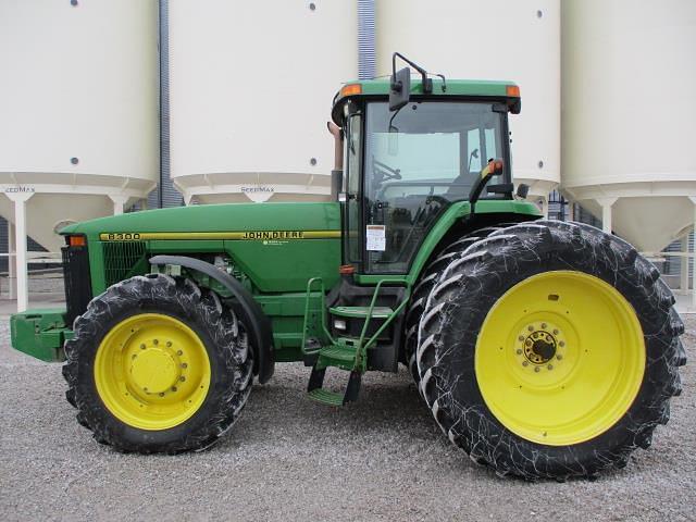 Image of John Deere 8300 equipment image 1