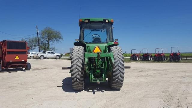 Image of John Deere 8300 equipment image 4