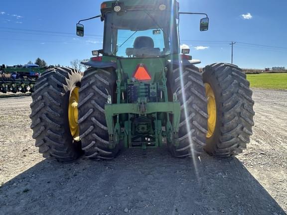 Image of John Deere 8400 equipment image 4