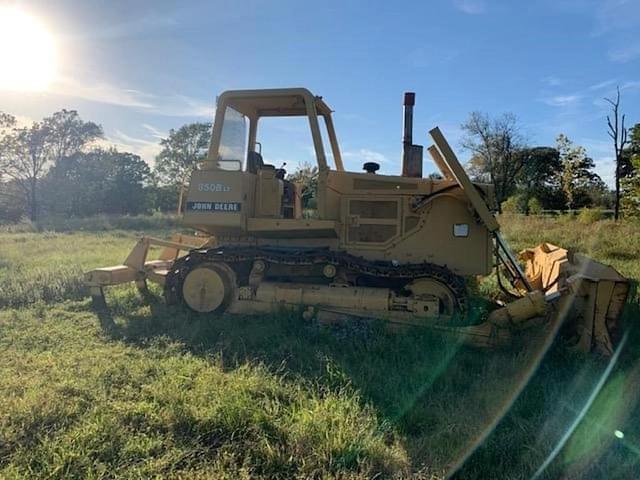 Image of John Deere 850BLT equipment image 1