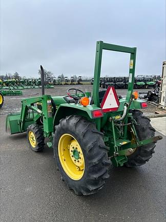 Image of John Deere 870 equipment image 1