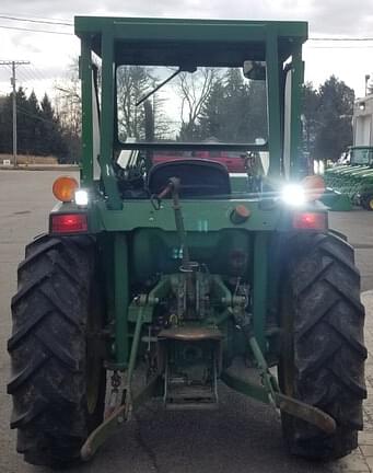 Image of John Deere 870 equipment image 2