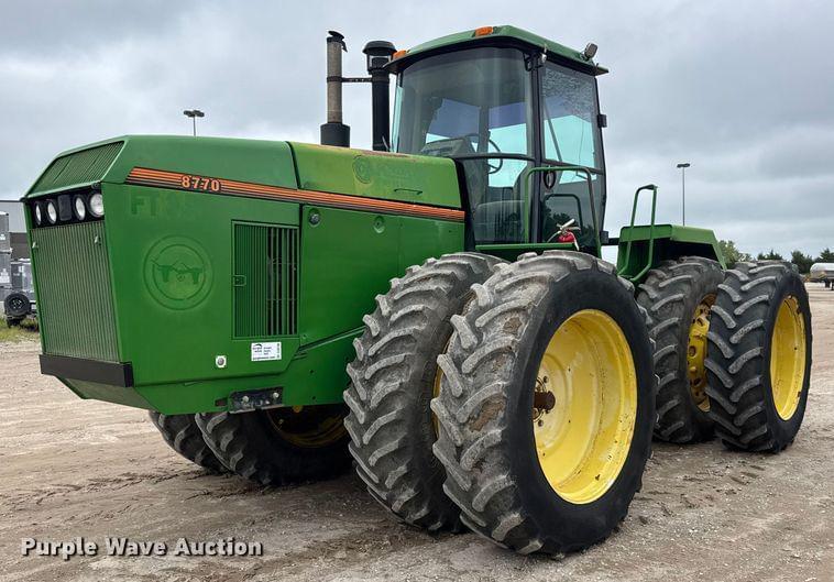 Image of John Deere 8770 Primary image