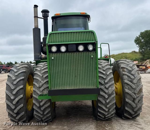 Image of John Deere 8770 equipment image 1