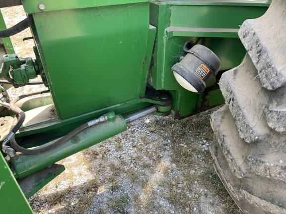 Image of John Deere 8770 equipment image 4