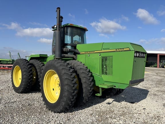 Main image John Deere 8770
