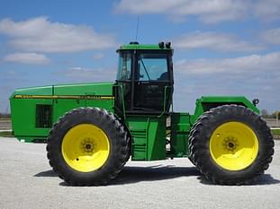 1995 John Deere 8770 Equipment Image0