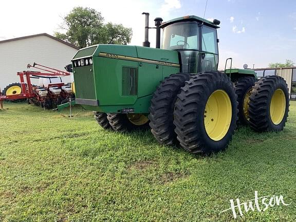 Image of John Deere 8770 equipment image 1