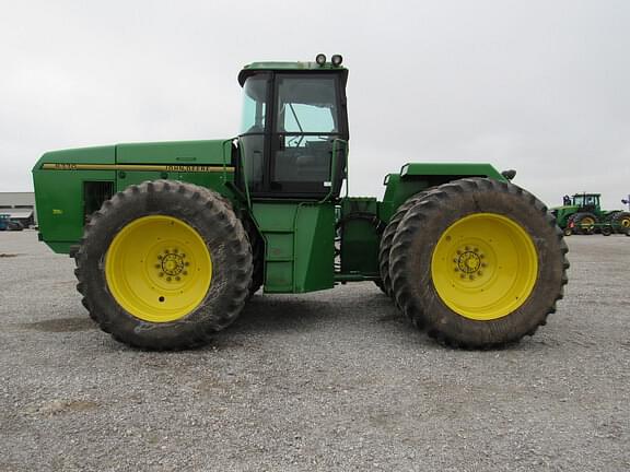 Image of John Deere 8770 equipment image 1