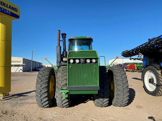 Image of John Deere 8870 equipment image 1