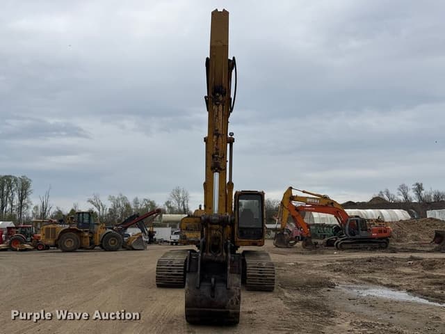 Image of John Deere 892ELC equipment image 1
