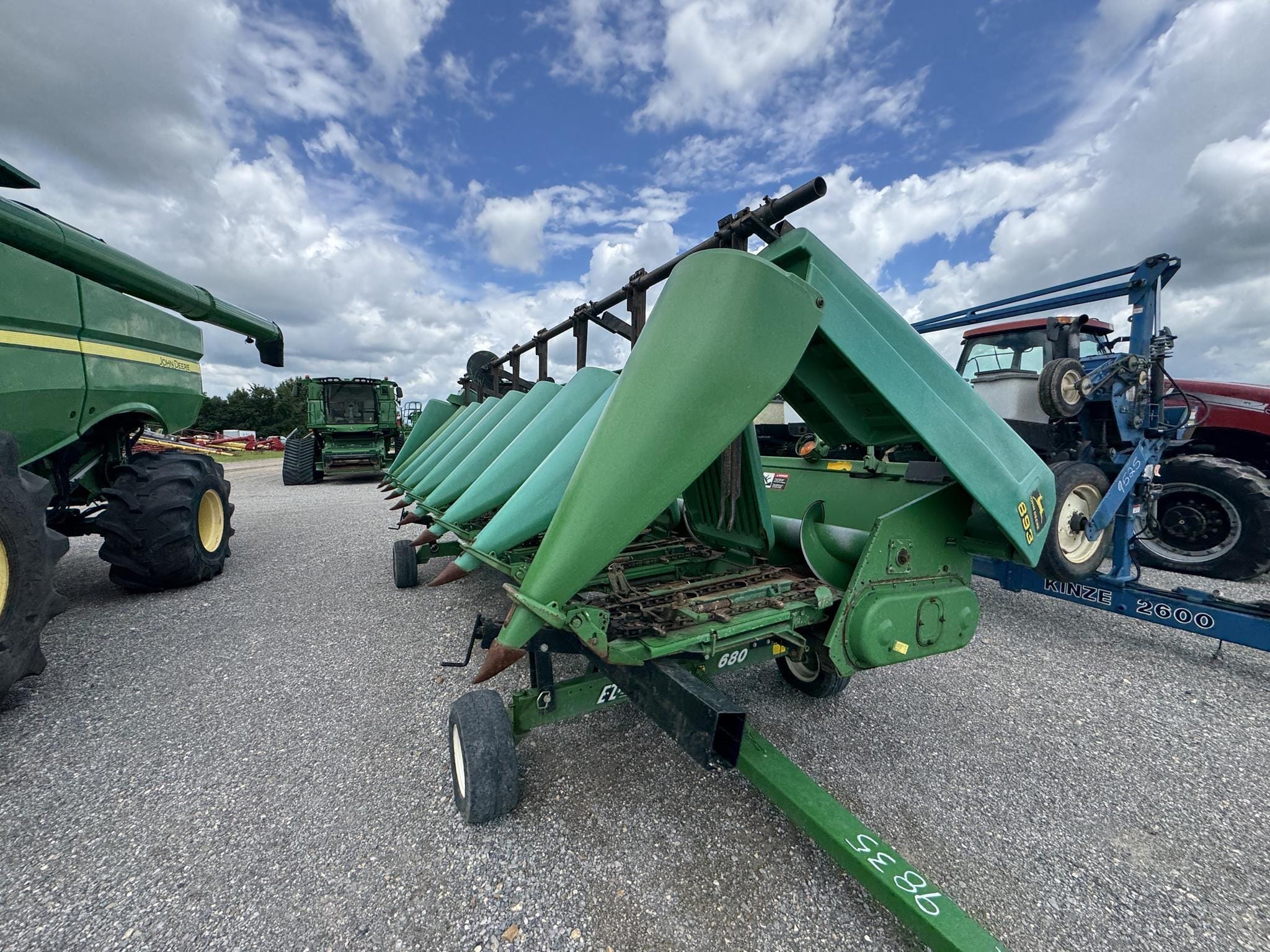 1995 John Deere 893 Equipment Image0