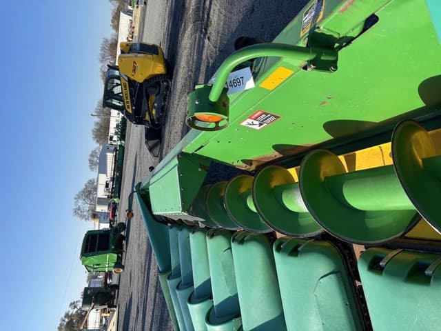 Image of John Deere 893 equipment image 4