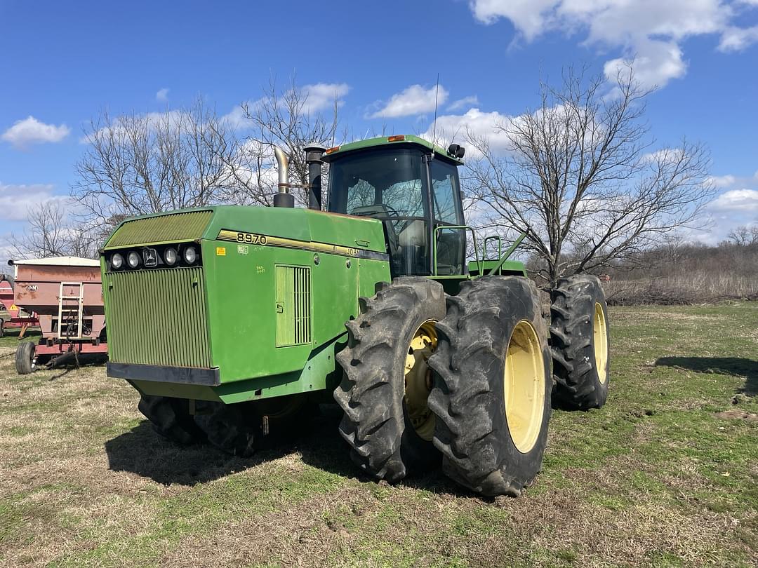 Image of John Deere 8970 Primary image