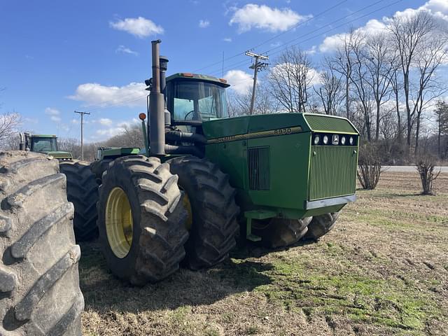 Image of John Deere 8970 equipment image 1