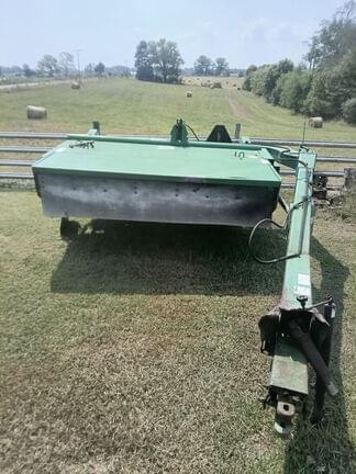 Image of John Deere 910 Primary image