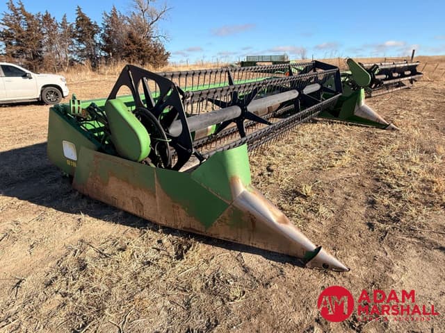 Image of John Deere 918 equipment image 1